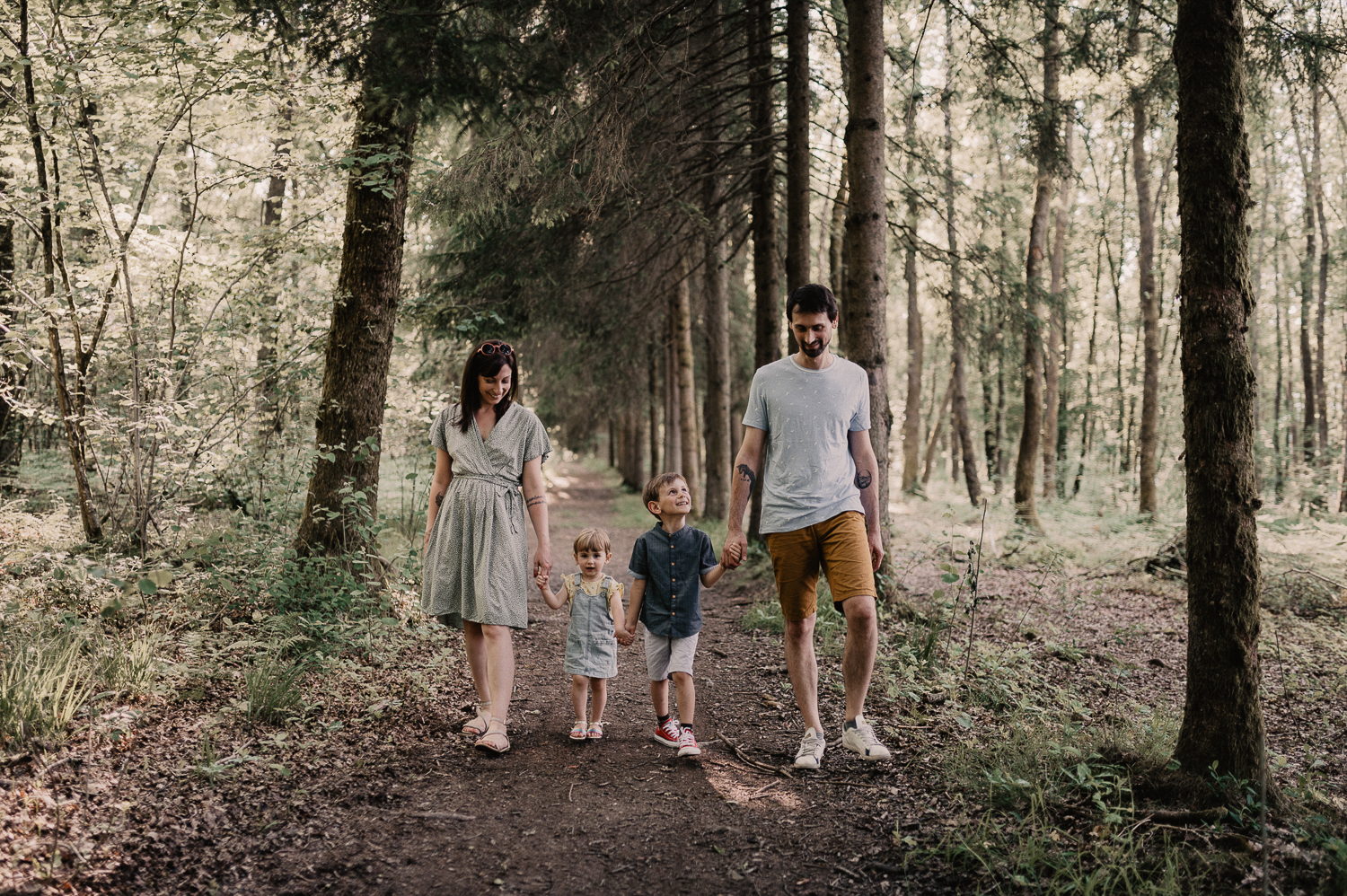séance famille au lac des vieilles forges